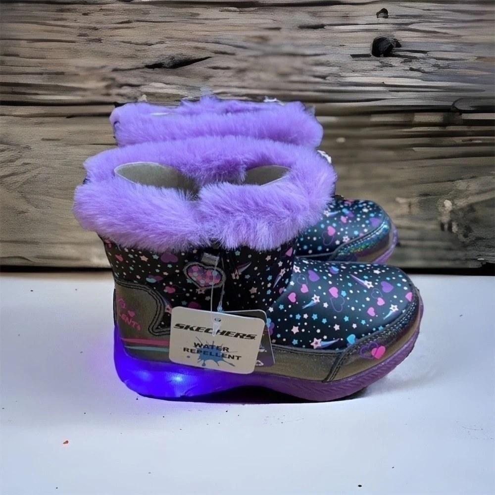 Skechers Water Repellant Light Up Winter Boots NEW Black Star Print 8 9
